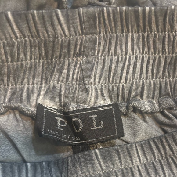 POL Softy Pom Pom shorts NWOT - Picture 3 of 3